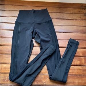 LULULEMON huh bride legging with mesh